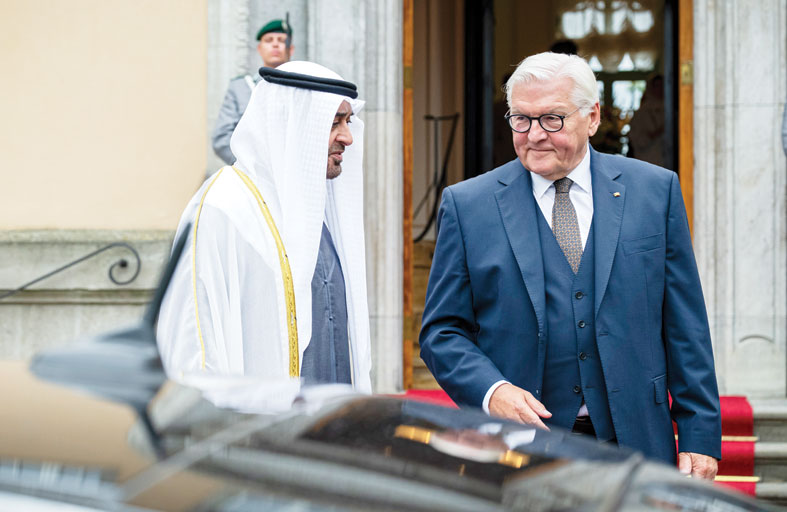 رئيس الدولة والرئيس الألماني يبحثان تعزيز علاقات التعاون والتطورات الإقليمية والدولية  
