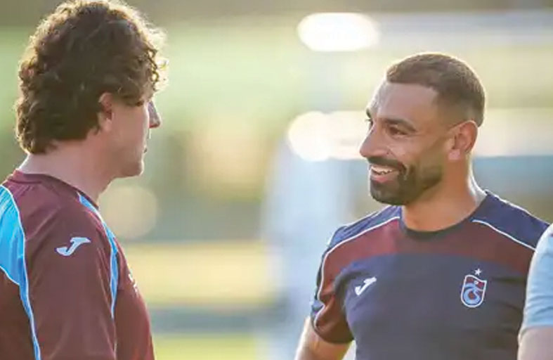 بعد محمد صلاح.. طرابزون يقترب من ضم أسطورتي ليفربول