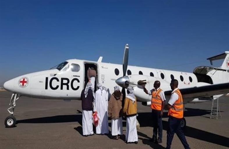 التحالف العربي يعلن الإفراج عن أسرى حوثيين