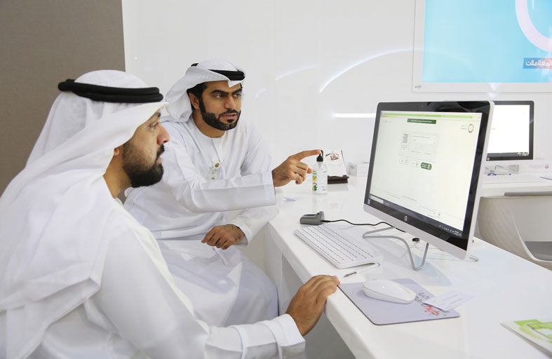 بلدية مدينة العين تحقق 81 % من التحول الذكي للمعاملات في نهاية 2019