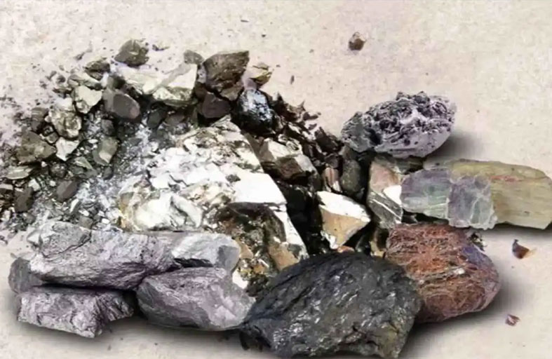 المعادن الحرجة تُغري الدب الروسي.. هل تدفن ثروات أوكرانيا «التسوية»؟