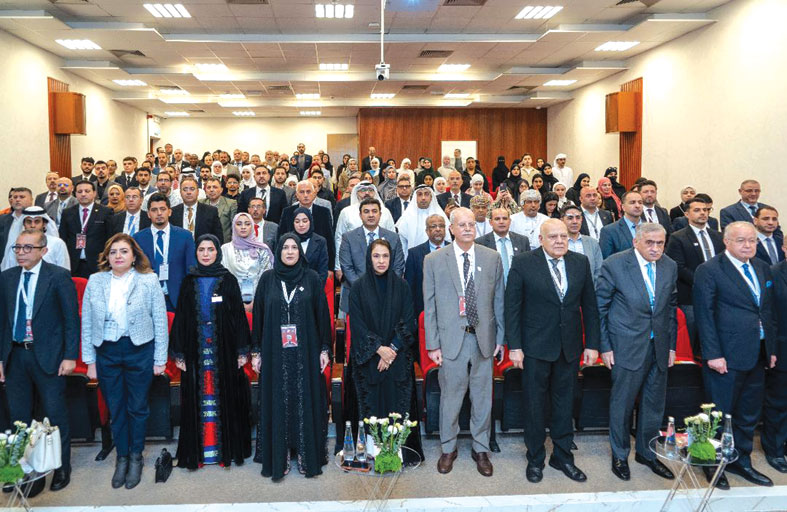 أكثر من 120 باحثاً يناقشون تطورات الذكاء الاصطناعي في المتلقى الطلابي السنوي لجامعة العين