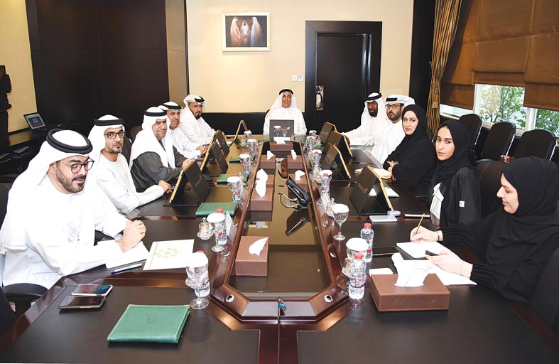 مجلس إدارة الأوقاف وشؤون القصَّر يطّلع على نظام الحوكمة وتعزيز الخدمات في المؤسسة