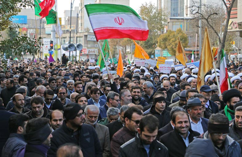 إيران تستخدم الرعايا الأجانب وشعبها...أوراق مقايضة