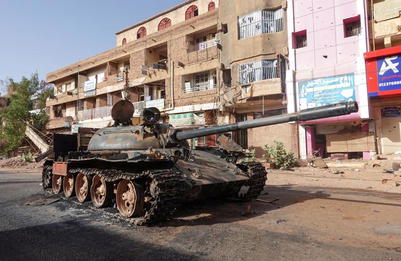 عام من الحرب.. السودان ينزف والاقتصاد ينهار