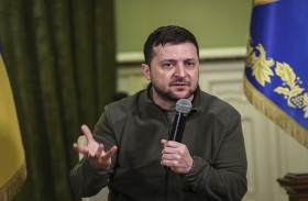 نيوزويك: زيلينسكي تخلى عن شرط للتفاوض ولكن
