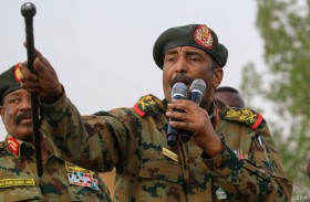 خلافات بين العسكريين والمدنيين في الحكومة السودانية 