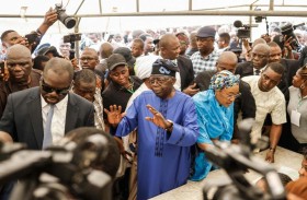  تقدّم طفيف لتينوبو في انتخابات نيجيريا الرئاسية 