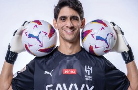 هل يرحل ياسين بونو؟.. الهلال السعودي يفاوض حارس نيوم