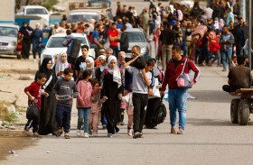 فلسطينيون ينزحون مرة أخرى جنوب قطاع غزة 