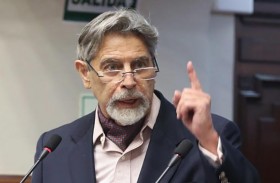 انتخاب رئيس في البيرو بعد أسبوع من الفوضى السياسية 