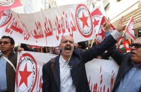 تونس.. صدام مرتقب بين الحكومة واتحاد الشغل