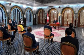 سعيّد: هناك محاولات يائسة تفكّر في اغتيالي وقتلي...!