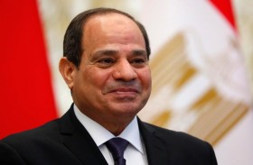 السيسي يصل إلى عمان في جولة خارجية تشمل البحرين
