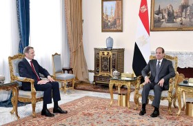 السيسي يلتقي رئيس جهاز الاستخبارات الخارجية الروسية