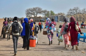 حرب السودان.. النازحون من الخرطوم يواجهون «الجوع والتشرد»