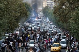 انقسام في البرلمان على وقع الاحتجاجات المستمرة في إيران