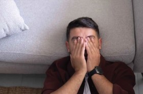 كيف تدفعك الحياة المعاصرة نحو الانهيار النفسي؟