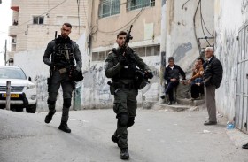 حراس مستوطنة إسرائيلية يقتلون فلسطينيا في الضفة 