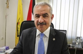 اشتية يتهم إسرائيل بارتكاب «مجزرة مروعة» في غزة