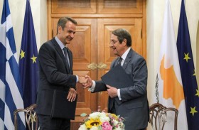 اليونان تريد إبقاء قنوات الاتصال مفتوحة مع تركيا 