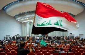 شقاق بين طهران ومقتدى الصدر يؤجج القلاقل بالعراق 